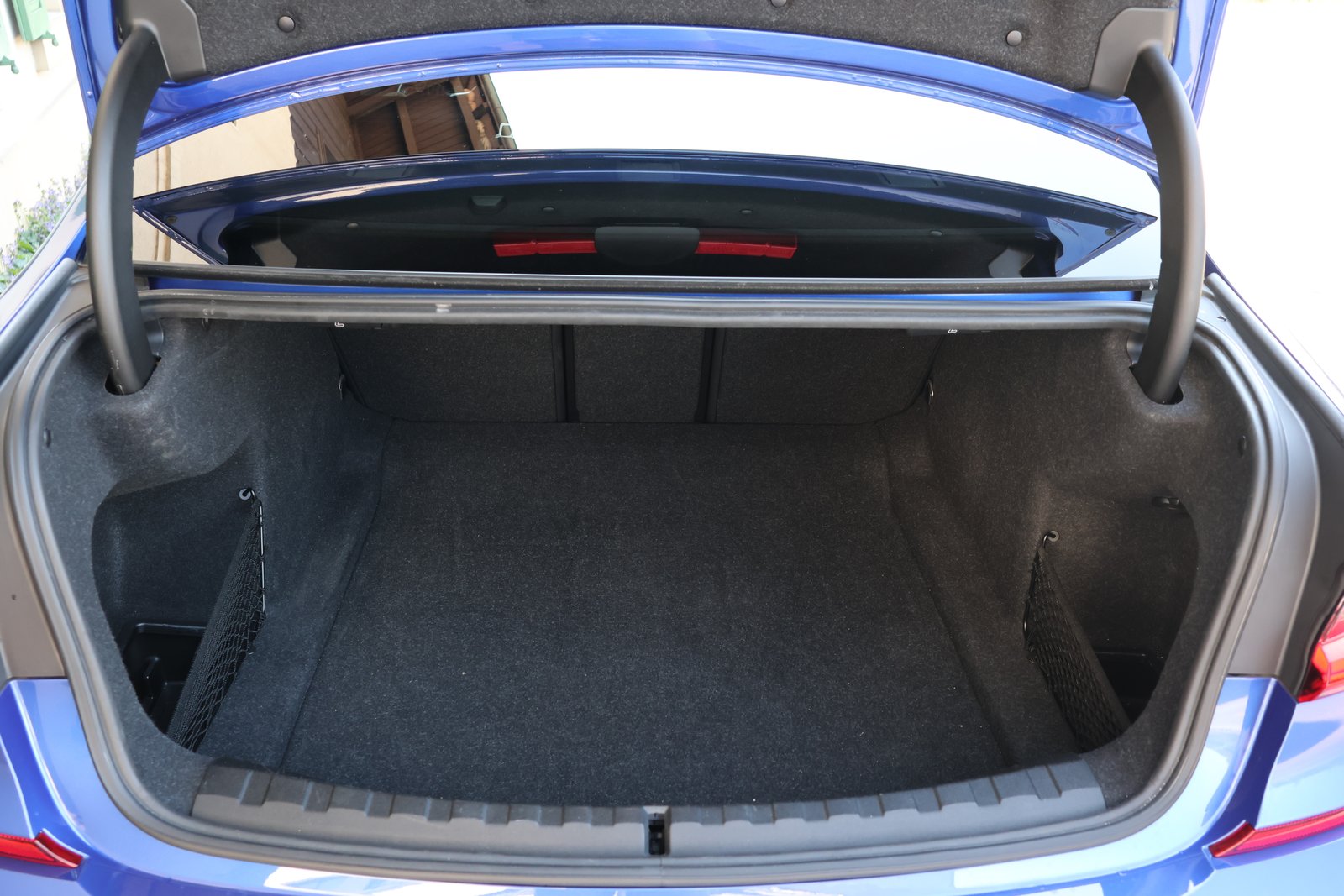 BMW 330i Steptronic M Sport, Benzin, Occasion / Gebraucht, Automatik - 6
