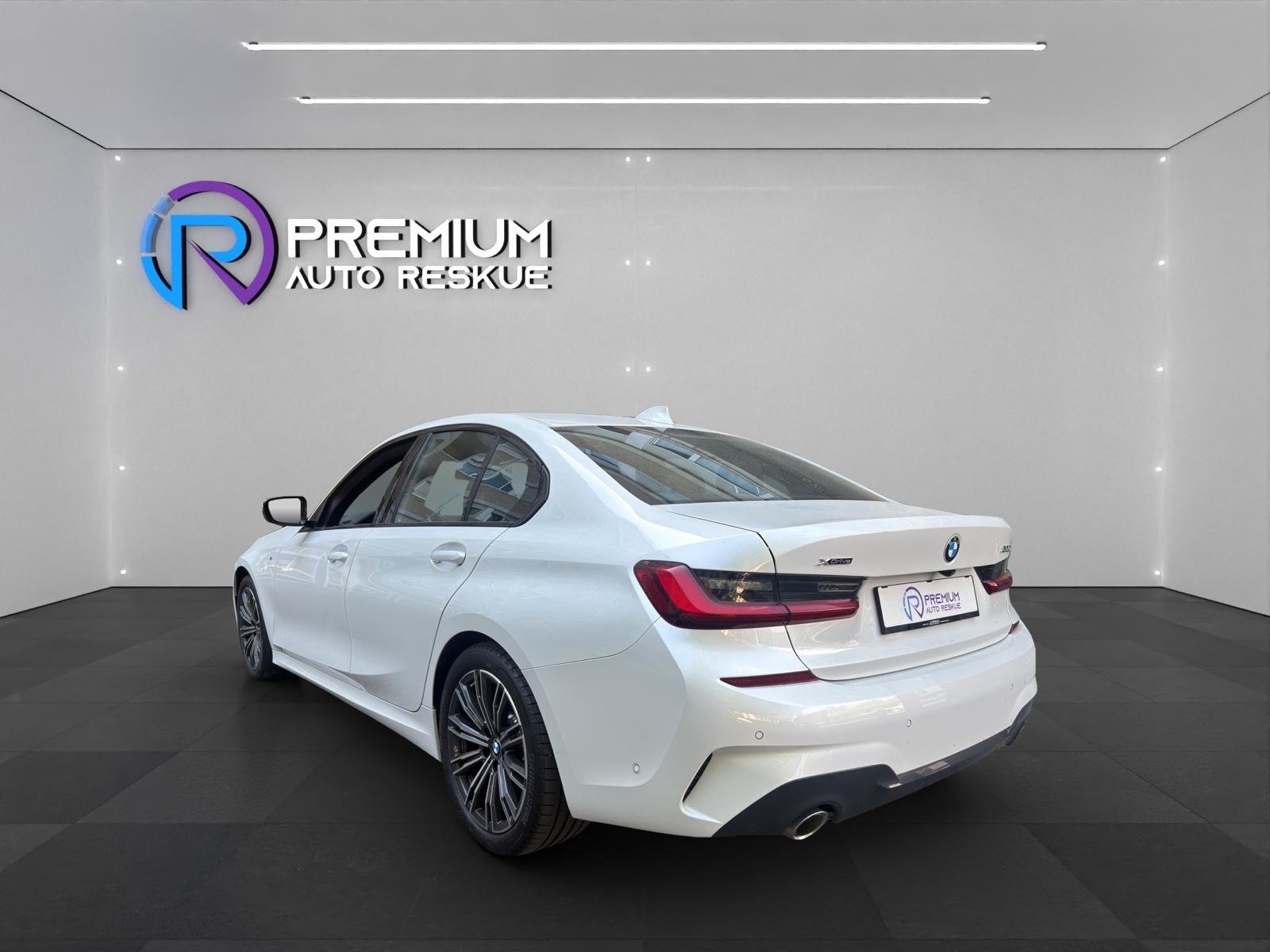 BMW 330i Steptronic M Sport, Benzina, Occasioni / Usate, Automatico - 4