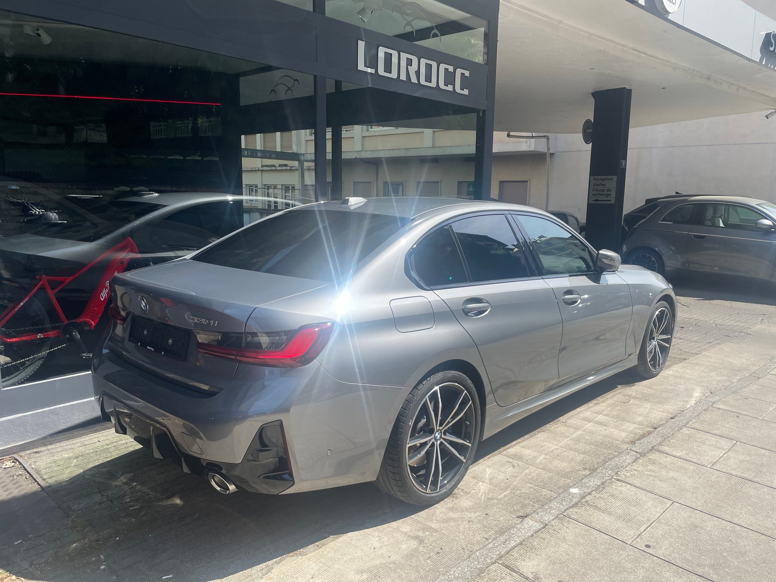BMW 330i M Sport, Petrol, Second hand / Used, Automatic - 3