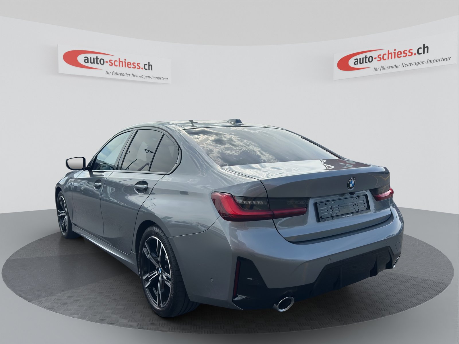 BMW 330I M Sport OPF Limousine, Benzin, Occasion / Gebraucht, Automatik - 3