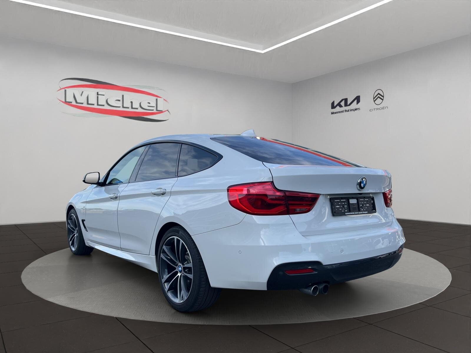 BMW 330i xDrive Gran Turismo / Top ausgestattet mit Pack M Sport, Benzina, Occasioni / Usate, Automatico - 7