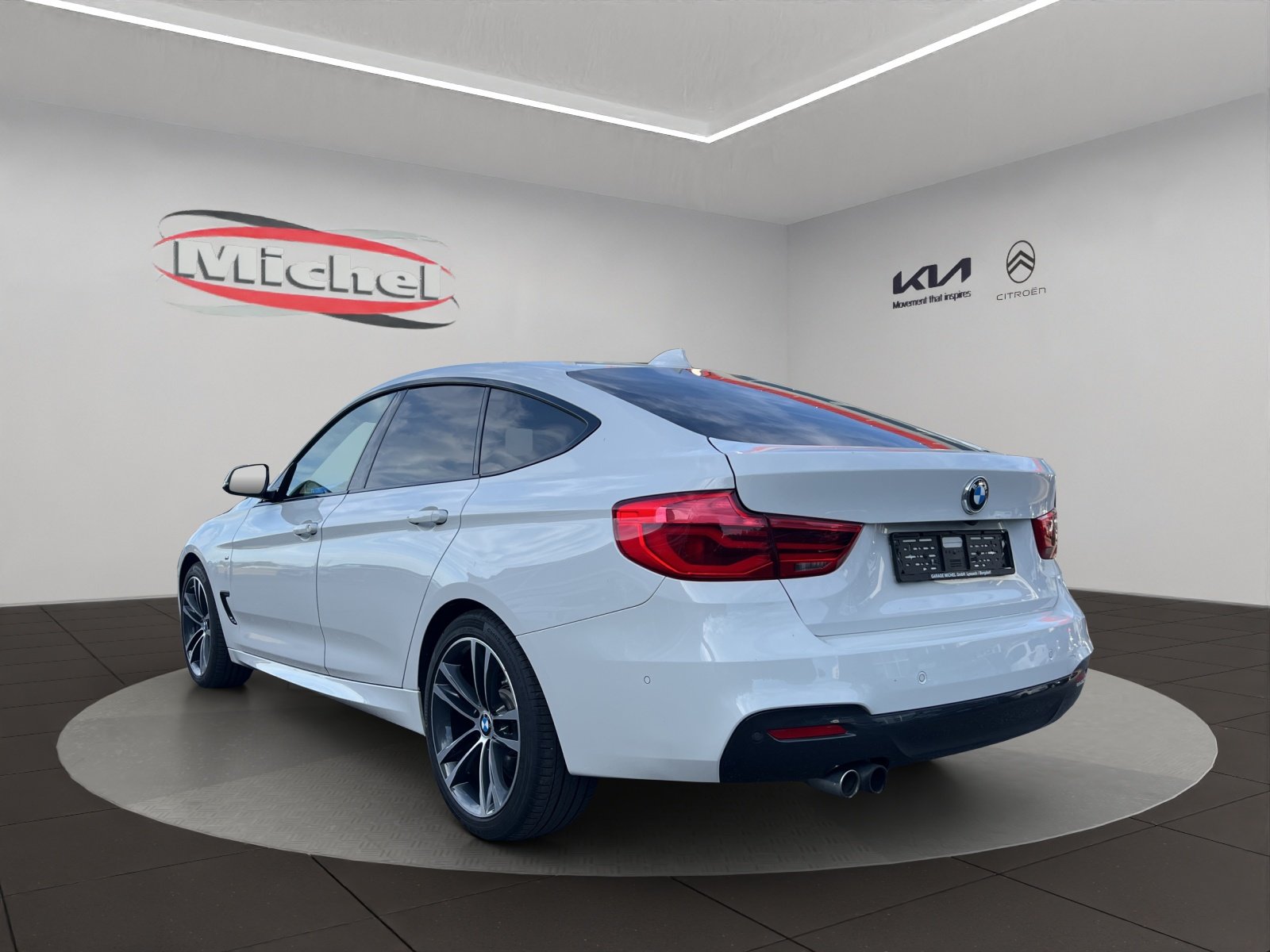 BMW 330i Gran Turismo / Top ausgestattet mit Pack M S, Essence, Occasion / Utilisé, Automatique - 7