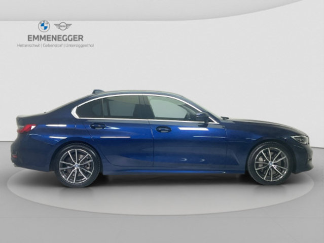 BMW 330e Sport Line, Voll-Hybrid Benzin/Elektro, Occasion / Gebraucht, Automatik - 5