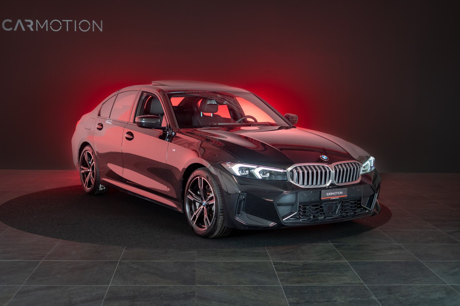 BMW 330d SAG / LCI / Glasdach / Rückfahrkamera / Ambientebele, Diesel, Second hand / Used, Automatic - 4