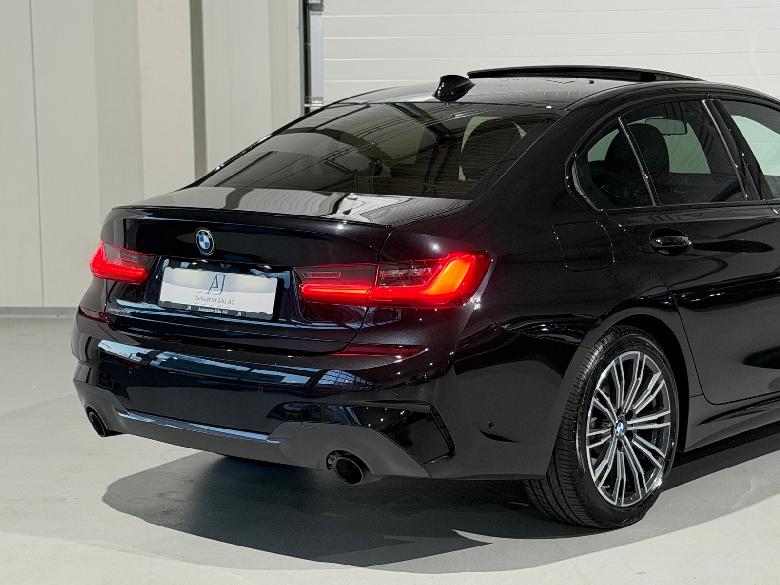 BMW 330d Steptronic M Sport, Diesel, Occasion / Gebraucht, Automatik - 6