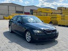 BMW 330xi, Benzin, Occasion / Gebraucht, Automatik - 2