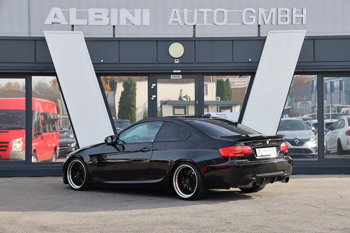 BMW 335i Coupé *M-Performance* *UNIKAT* Steptronic, Petrol, Second hand / Used, Automatic - 4