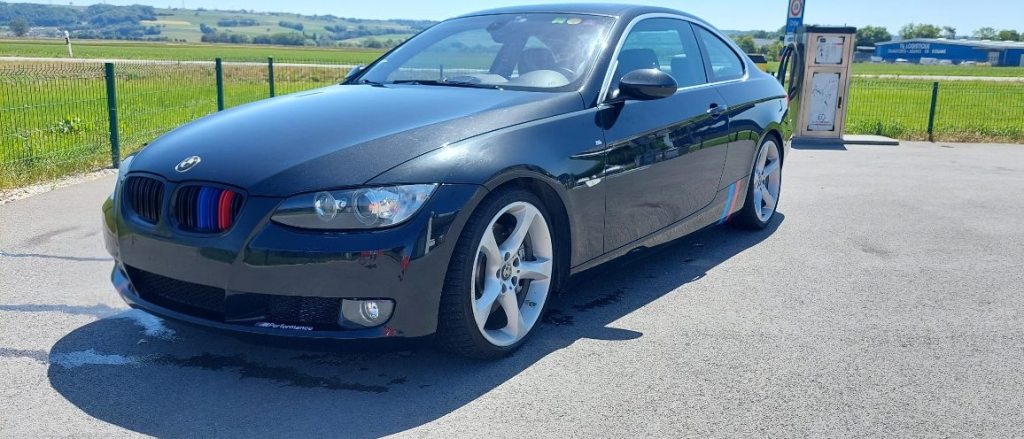 BMW 335 335i, Benzin, Occasion / Gebraucht, Handschaltung - 2