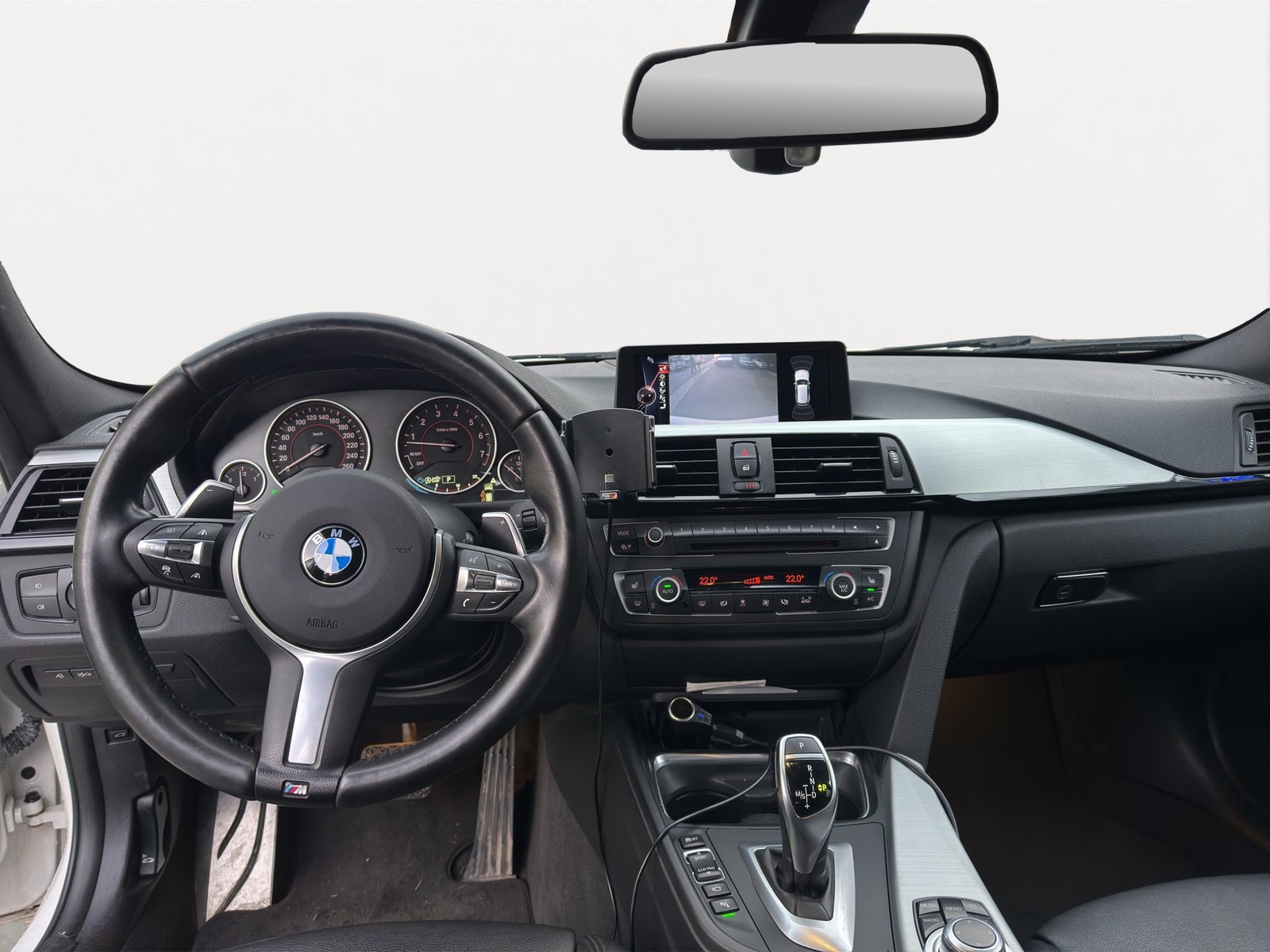 BMW 335i Touring Steptronic, Benzin, Occasion / Gebraucht, Automatik - 7