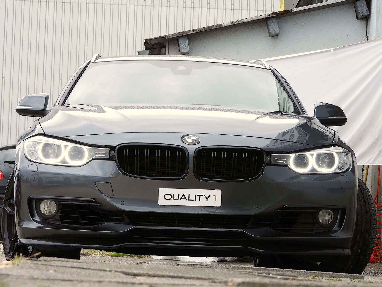 BMW 335i Touring Luxury Steptronic I ab MFK + Service, Petrol, Second hand / Used, Automatic - 3