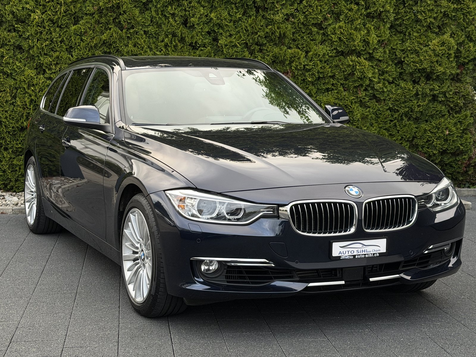 BMW 335i Touring Luxury Line Steptronic / CH-Fahrzeug, Benzina, Occasioni / Usate, Automatico - 5
