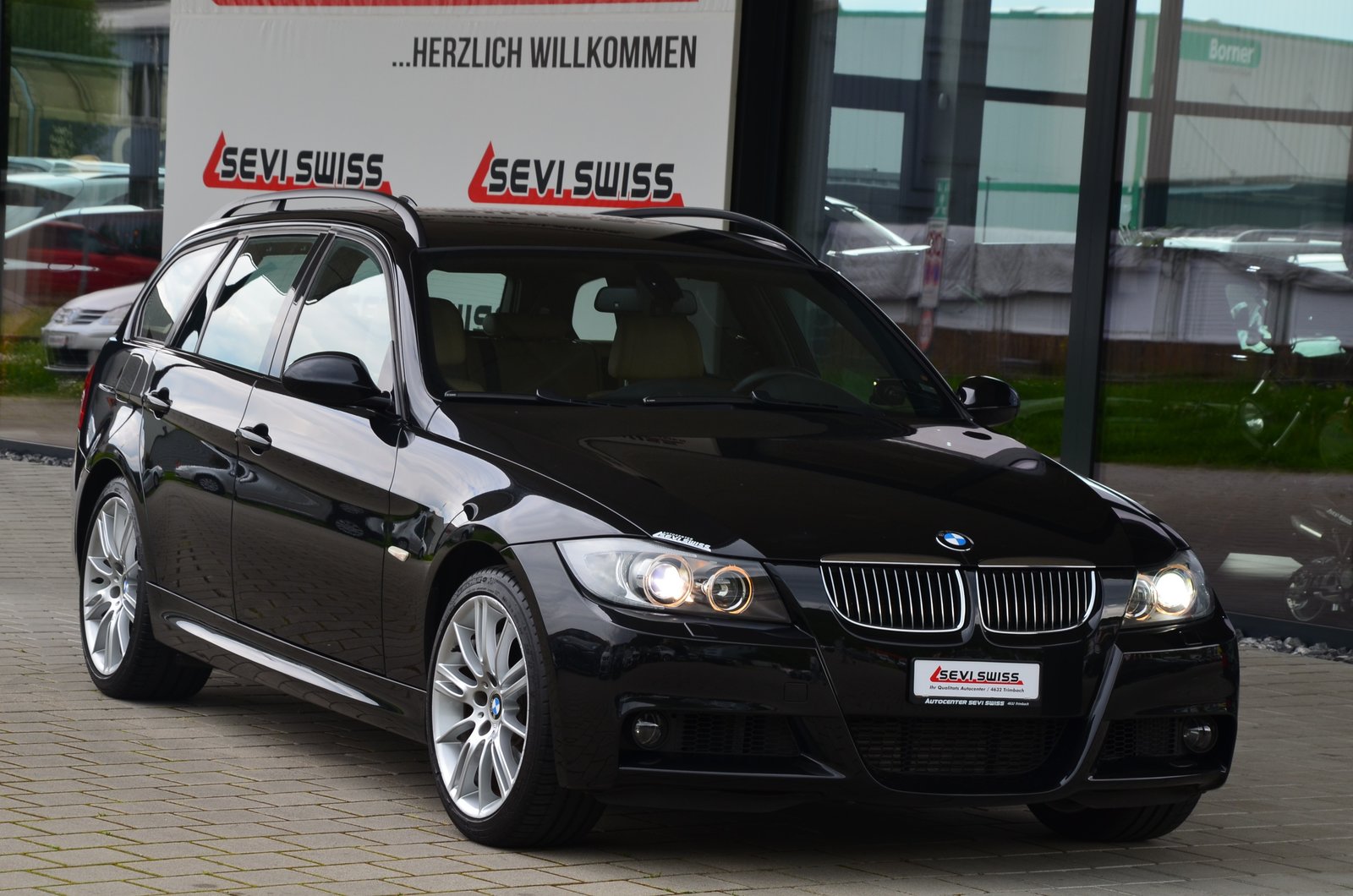 BMW 335xi Touring Steptronic*M-Sportpaket*Frisch ab MFK*