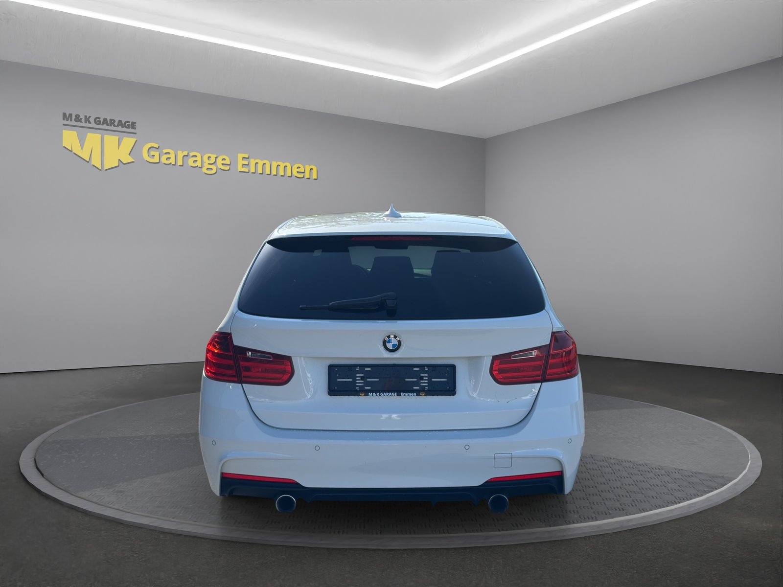 BMW 335i Touring Sport Line Steptronic, Petrol, Second hand / Used, Automatic - 4