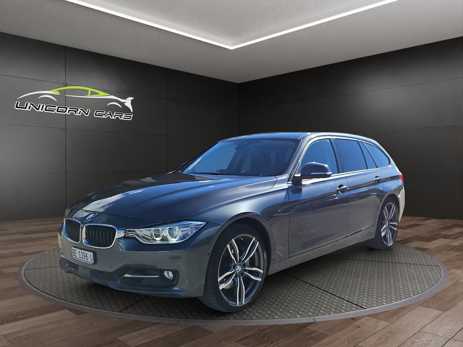 BMW 335i Touring Sport Line Steptronic