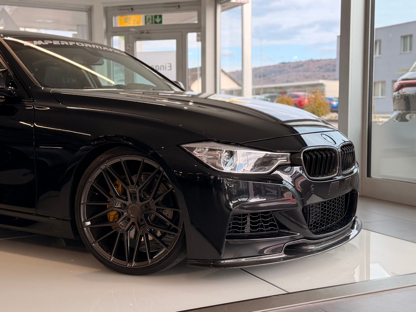 BMW 335i M-Sport, Benzin, Occasion / Gebraucht, Automatik - 3