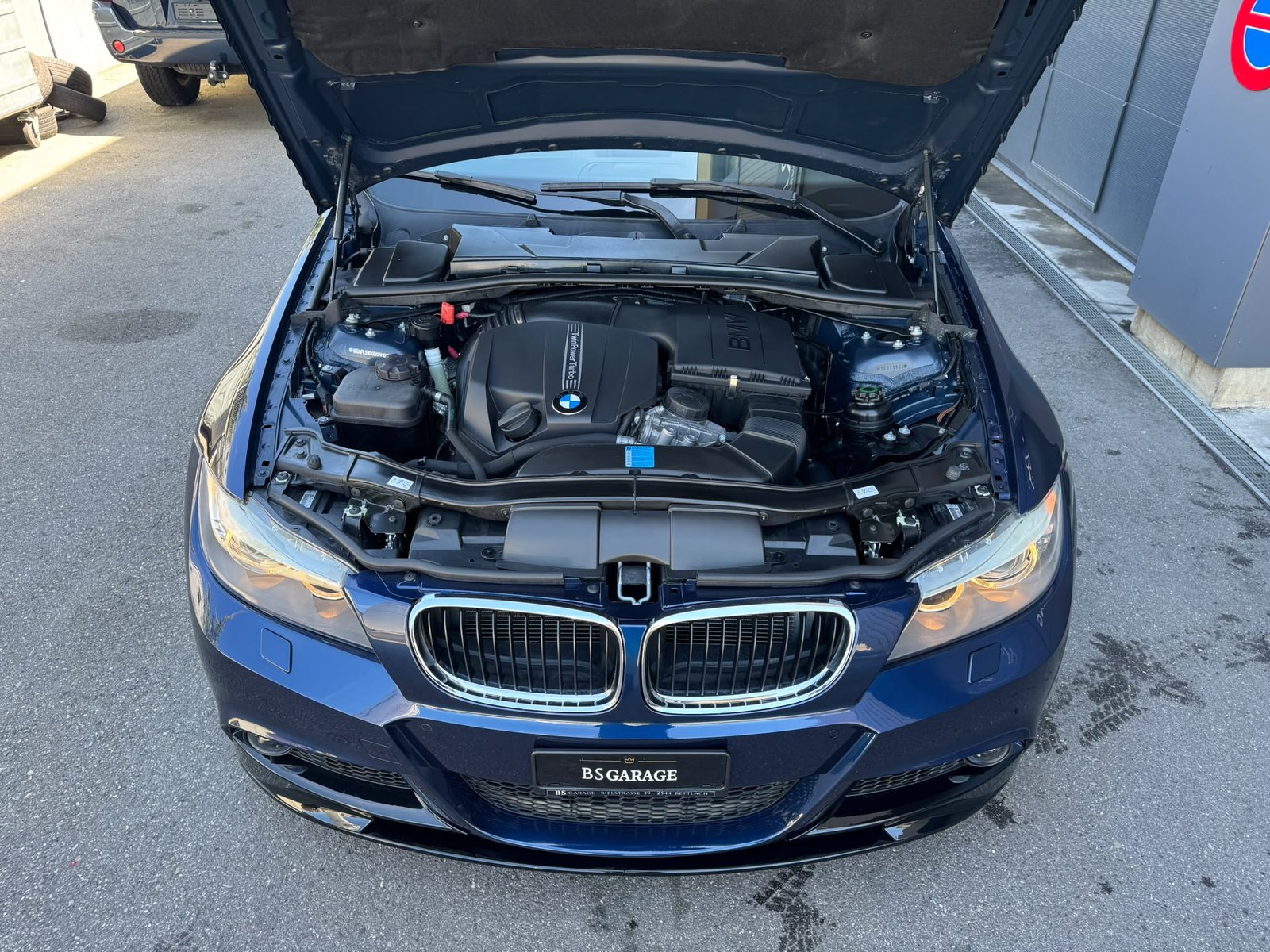 BMW 335i x-Drive Steptronic 1. Hand mir nur 86900KM, Essence, Occasion / Utilisé, Automatique - 5