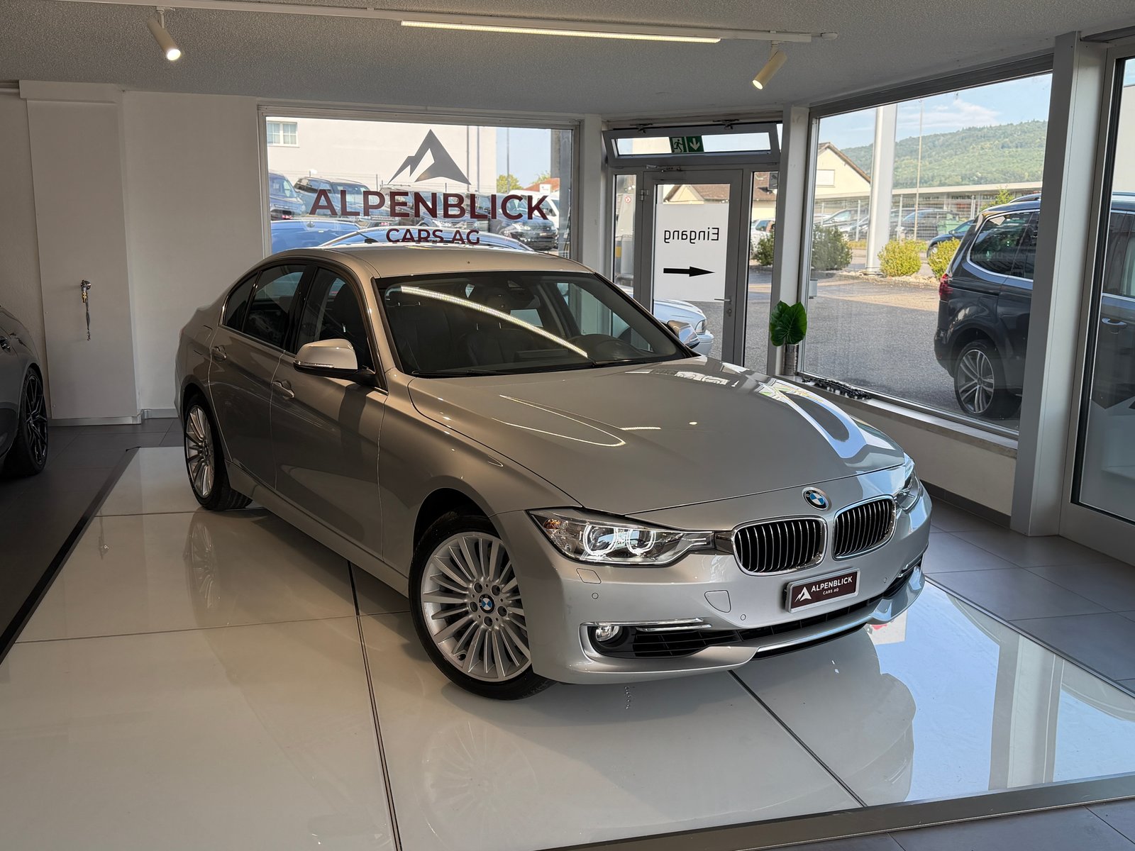 BMW 335i Luxury Line Steptronic