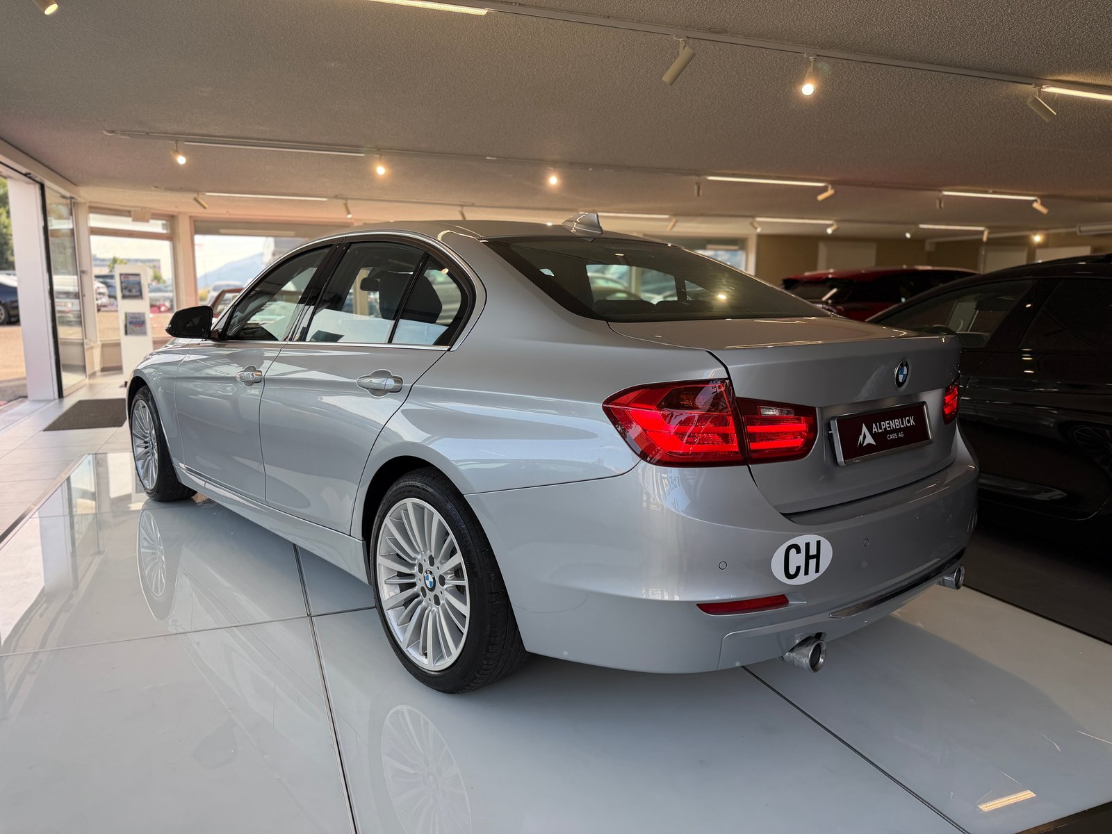 BMW 335i Luxury Line Steptronic, Essence, Occasion / Utilisé, Automatique - 6