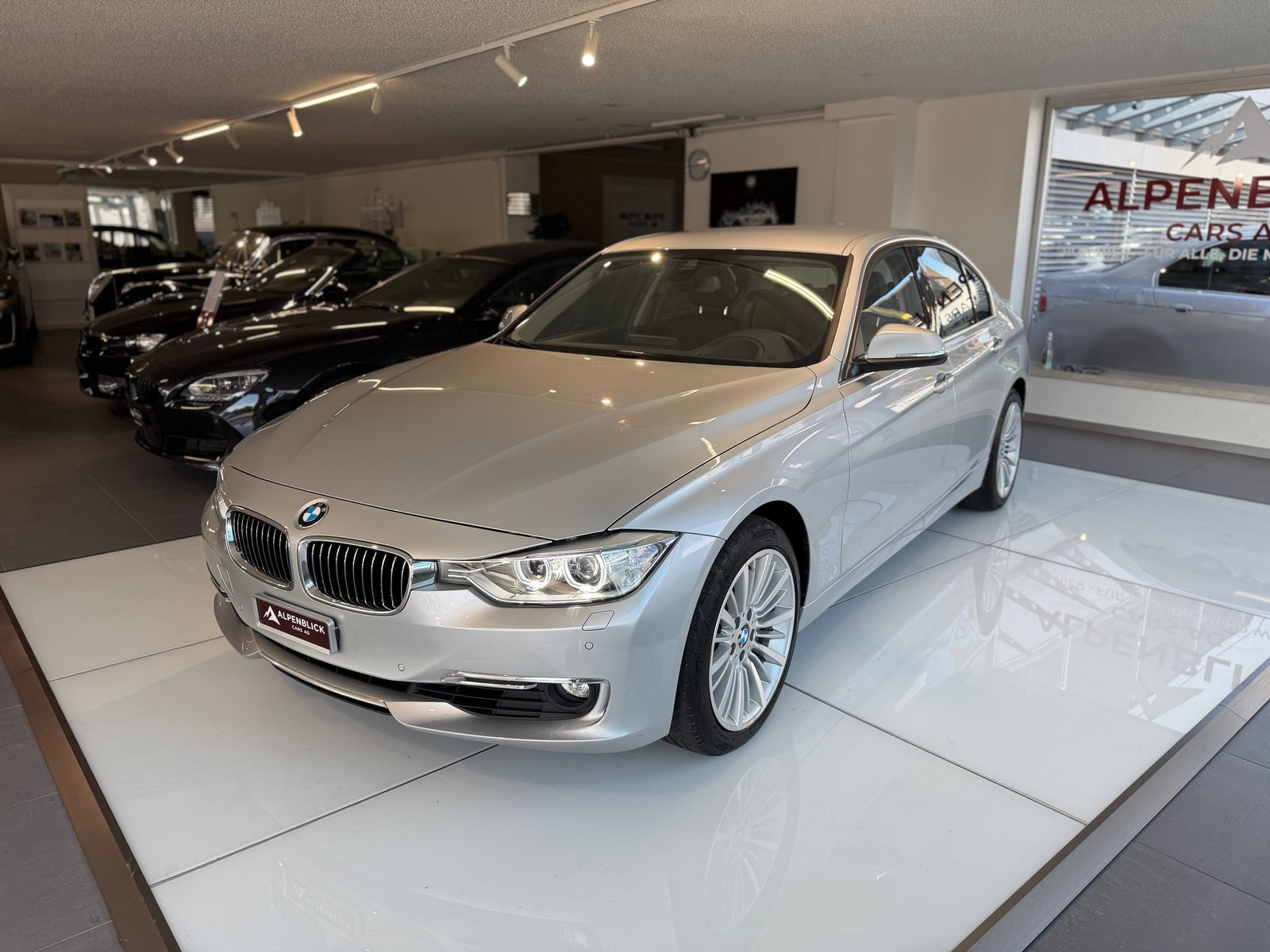 BMW 335i Luxury Line Steptronic, Essence, Occasion / Utilisé, Automatique - 7