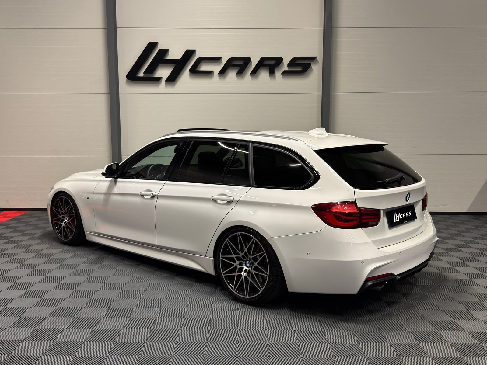 BMW 340i SAG Touring, Essence, Occasion / Utilisé, Automatique - 3