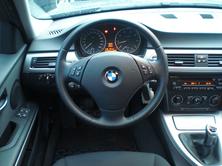 BMW 3er Reihe E91 Touring 320i, Petrol, Second hand / Used, Manual - 5