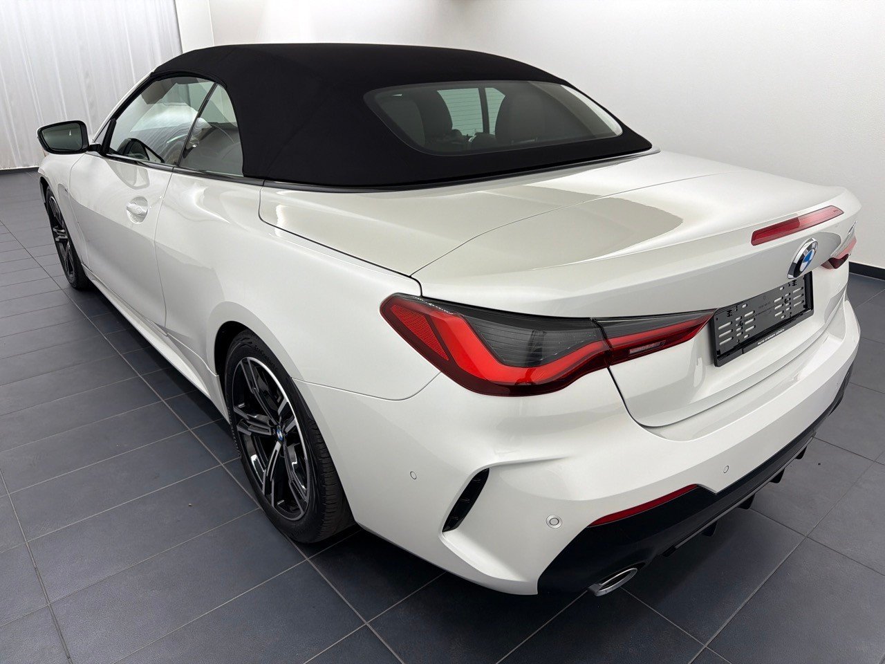 BMW 420d 48V Cabrio M Sport, Mild-Hybrid Diesel/Elektro, Occasion / Gebraucht, Automatik - 2