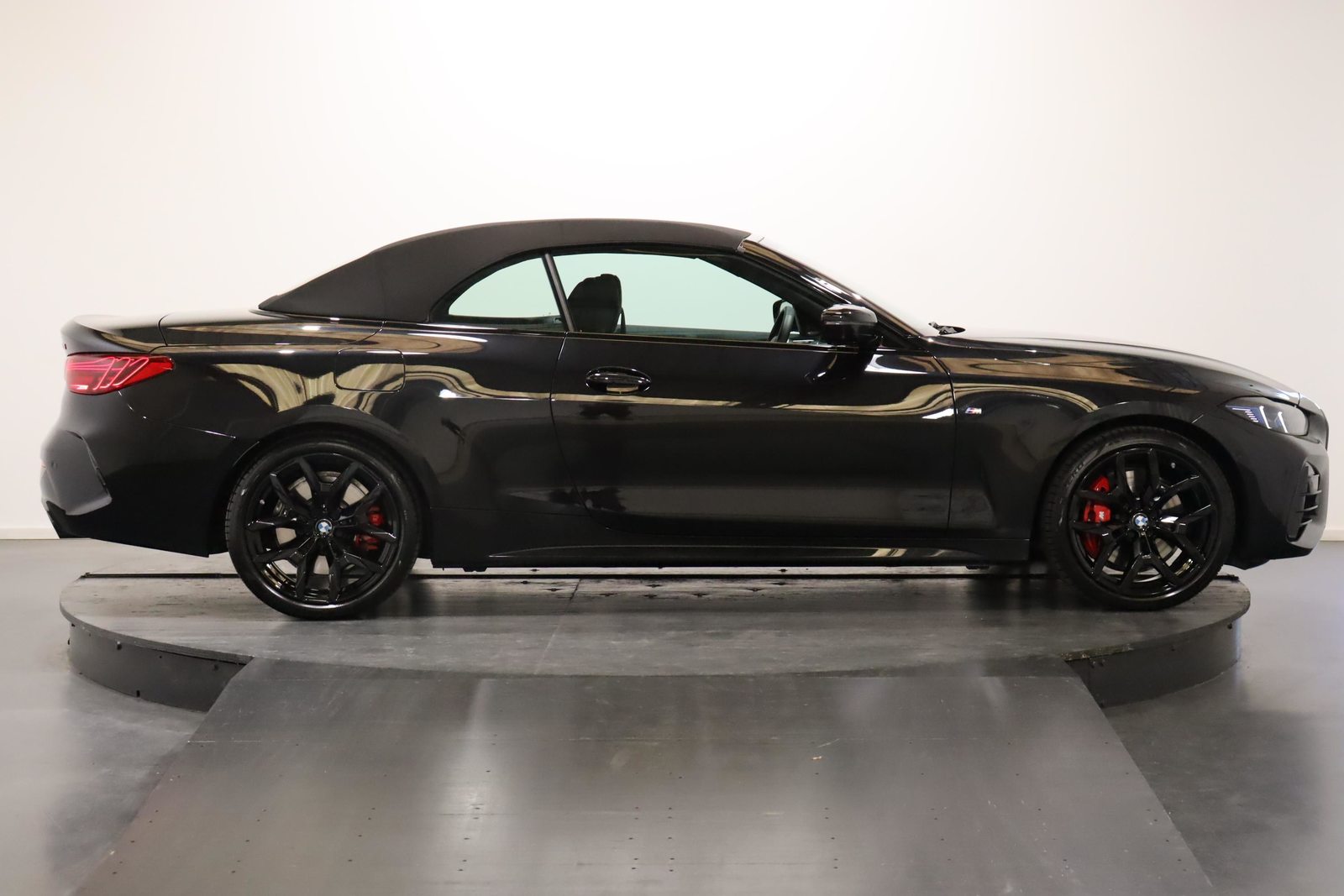 BMW 430i xDrive SAG Cabrio, Benzin, Occasion / Gebraucht, Automatik - 3