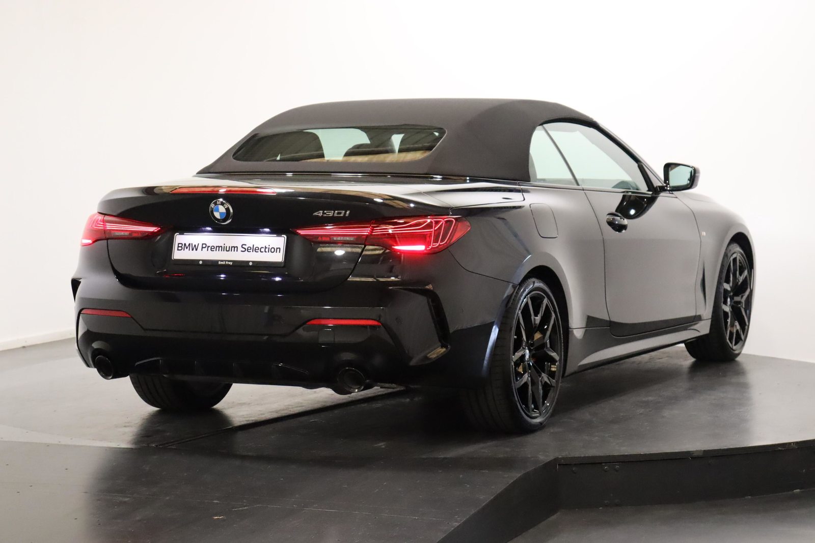 BMW 430i xDrive SAG Cabrio, Benzin, Occasion / Gebraucht, Automatik - 4