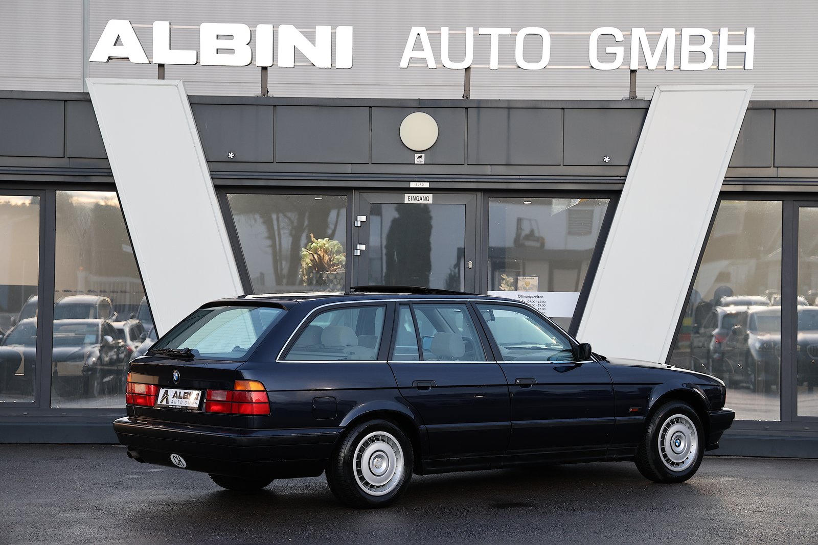 BMW 518i Touring **Nur 60'500km** **frisch ab MFK**, Petrol, Second hand / Used, Manual - 3