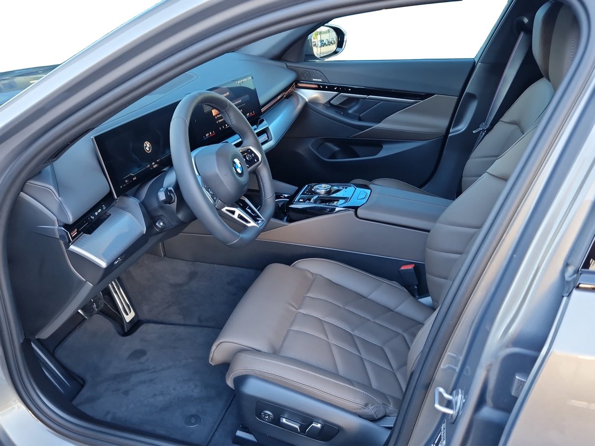 BMW 520d 48V Touring M Sport Pro Steptronic, Hybride Leggero Diesel/Elettrica, Auto nuove, Automatico - 4