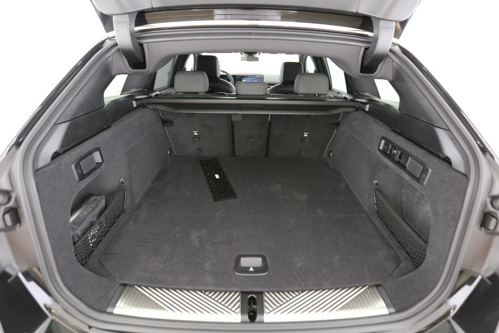 BMW 520d xDrive Touring, Mild-Hybrid Diesel/Elektro, Neuwagen, Automatik - 5