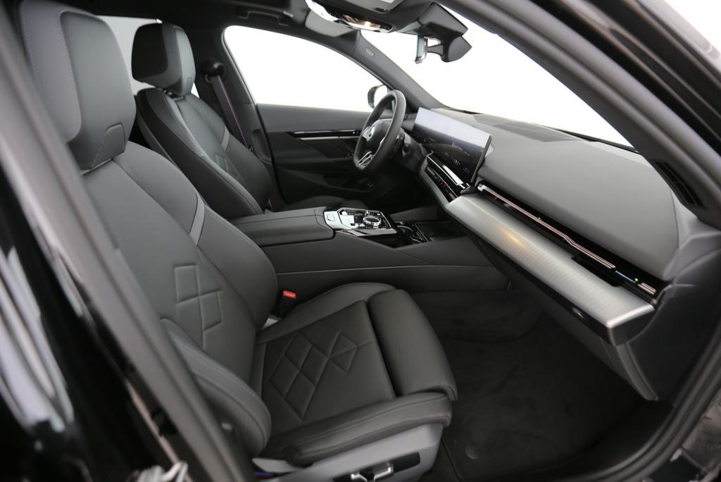 BMW 520d xDrive Touring, Mild-Hybrid Diesel/Elektro, Neuwagen, Automatik - 7