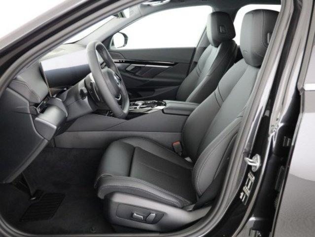 BMW 520d Touring, Mild-Hybrid Diesel/Electric, New car, Automatic - 5