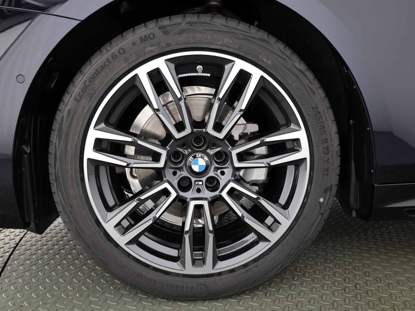 BMW 520d xDrive Touring, Mild-Hybrid Diesel/Electric, New car, Automatic - 4