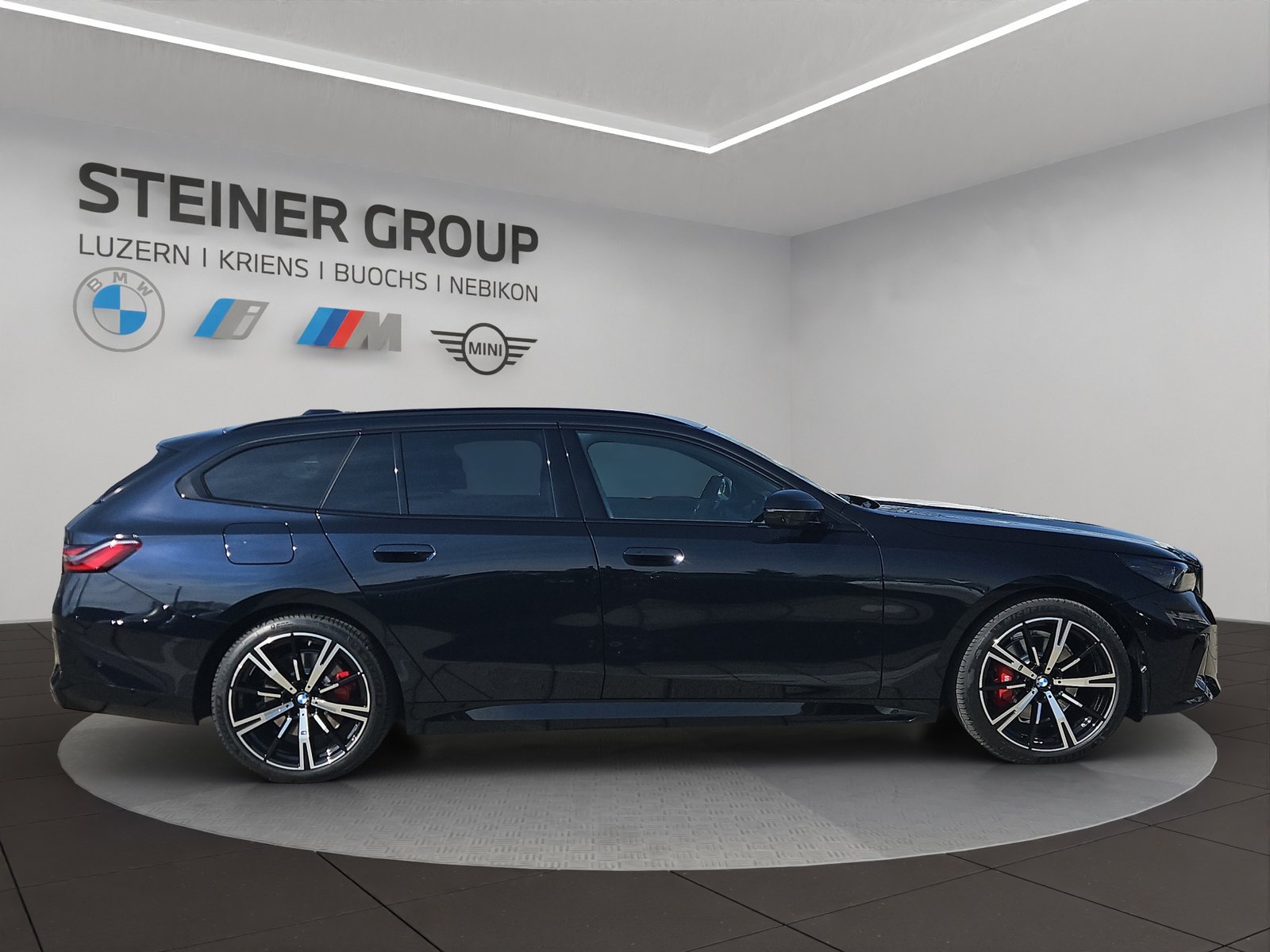 BMW 520d 48V Touring M Sport Pro Steptronic, Mild-Hybrid Diesel/Electric, New car, Automatic - 4