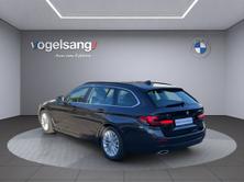 BMW 520d 48V Touring Steptronic, Mild-Hybrid Diesel/Elektro, Occasion / Gebraucht, Automat - 2