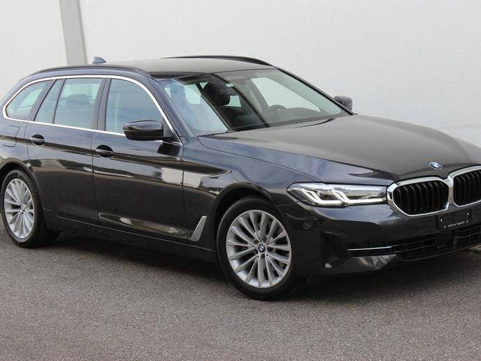 BMW 520d 48V Touring, Mild-Hybrid Diesel/Electric, Second hand / Used, Automatic