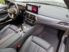 BMW 520d Touring M-Sport ** 91'400 CHF Neupreis **, Mild-Hybrid Diesel/Elektro, Occasion / Gebraucht, Automat - 7