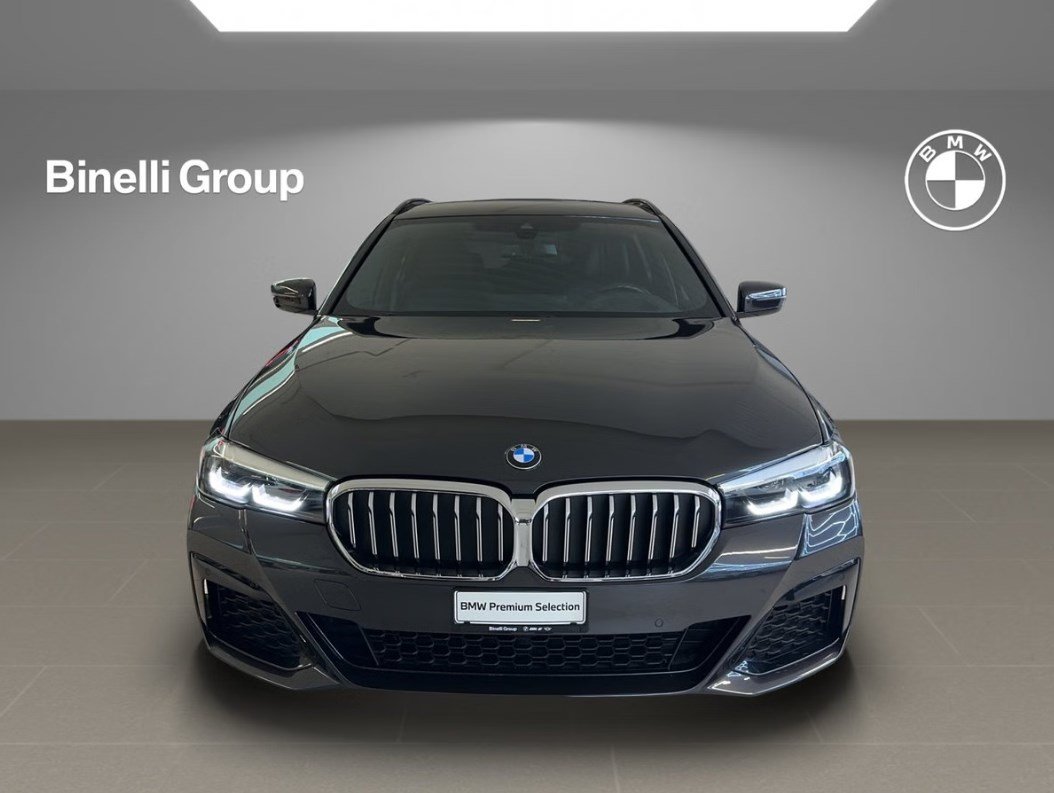 BMW 520d paddles Touring, Mild-Hybrid Diesel/Elektro, Occasion / Gebraucht, Automatik - 6