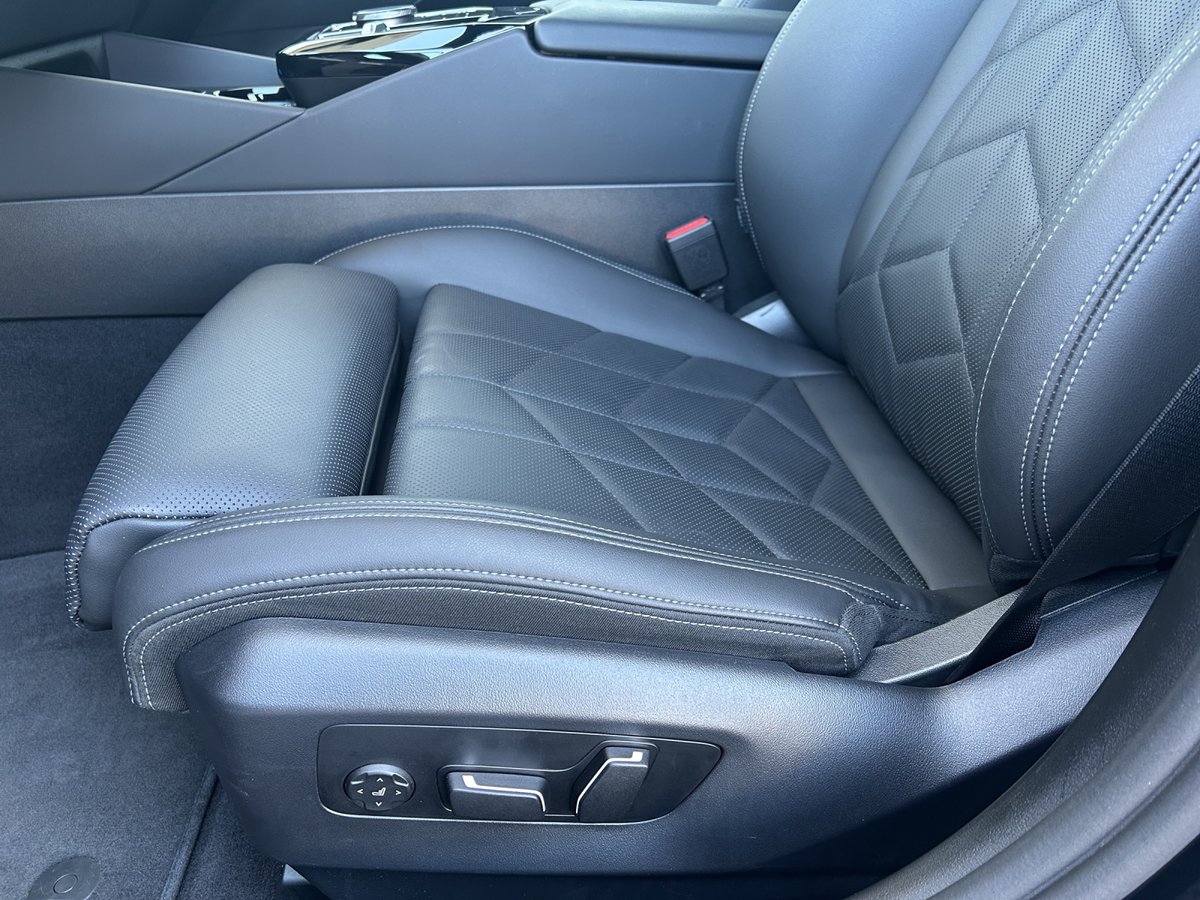 BMW 520d 48V Touring M Sport Steptronic, Mild-Hybrid Diesel/Electric, Second hand / Used, Automatic - 7