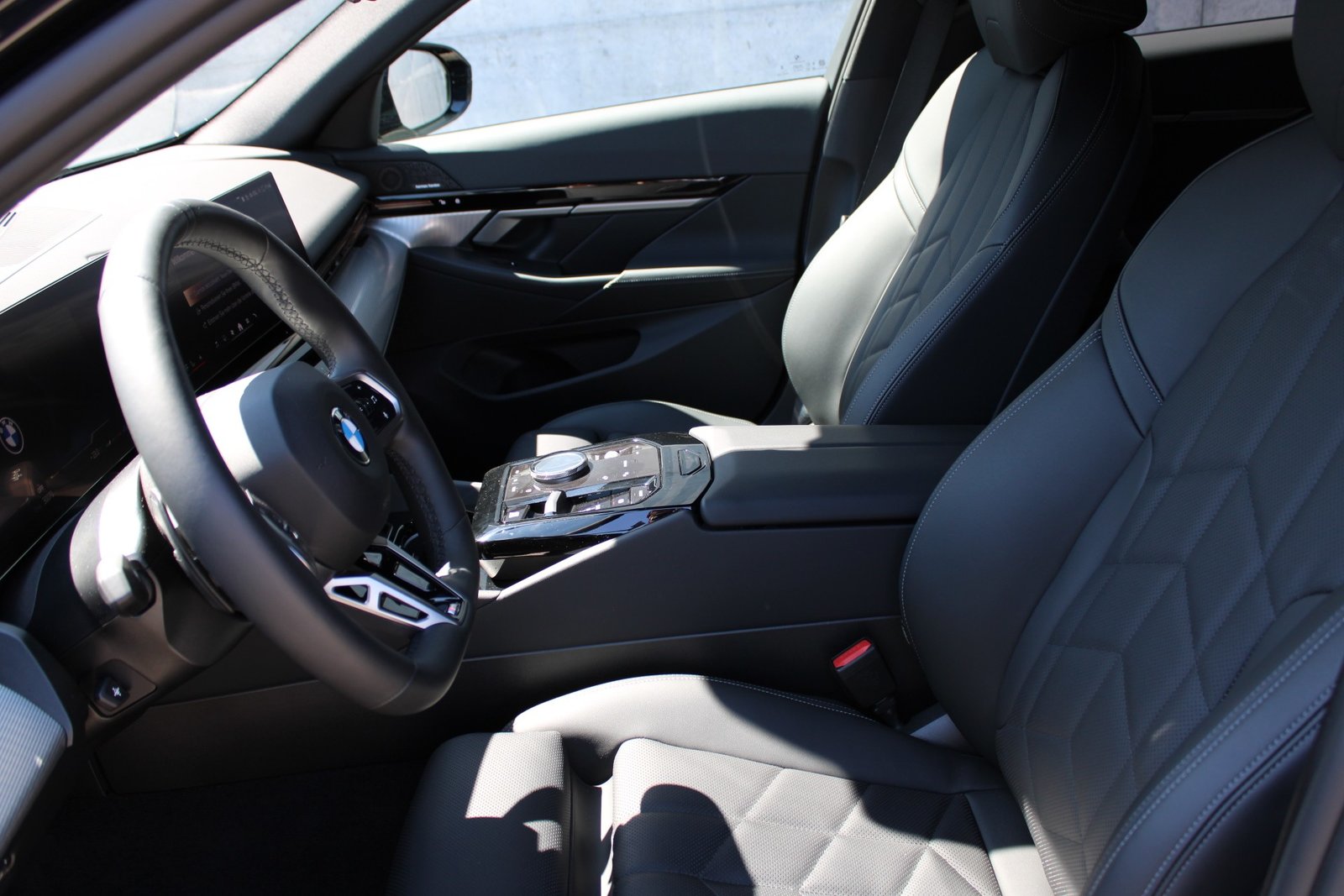 BMW 520d 48V Touring, Hybride Léger Diesel/Électricité, Occasion / Utilisé, Automatique - 7