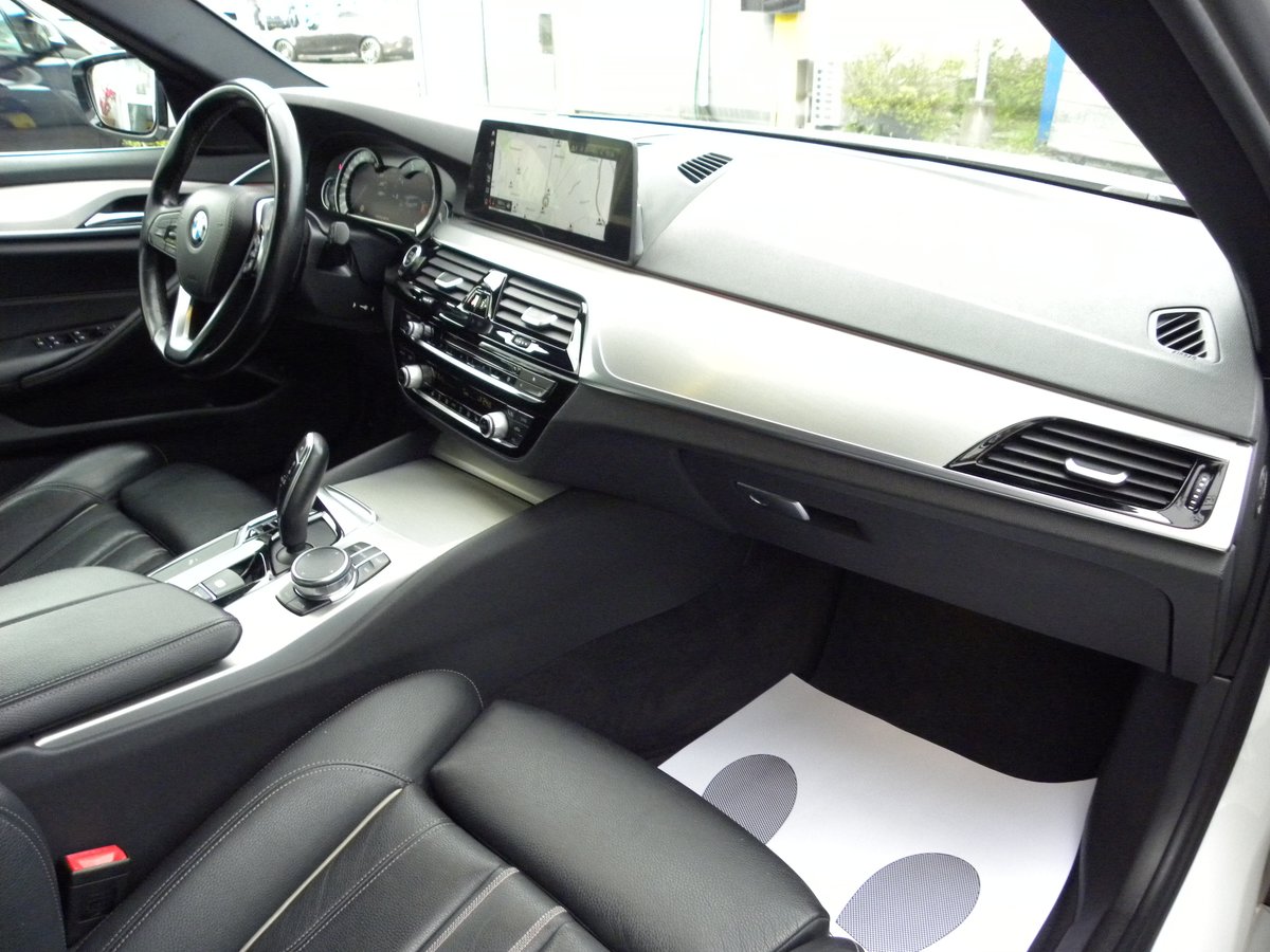 BMW 520d Touring Sport Line Steptronic, Diesel, Occasion / Utilisé, Automatique - 6