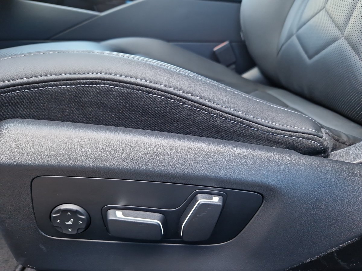BMW 520d 48V Touring M Sport Steptronic, Hybride Léger Diesel/Électricité, Occasion / Utilisé, Automatique - 7