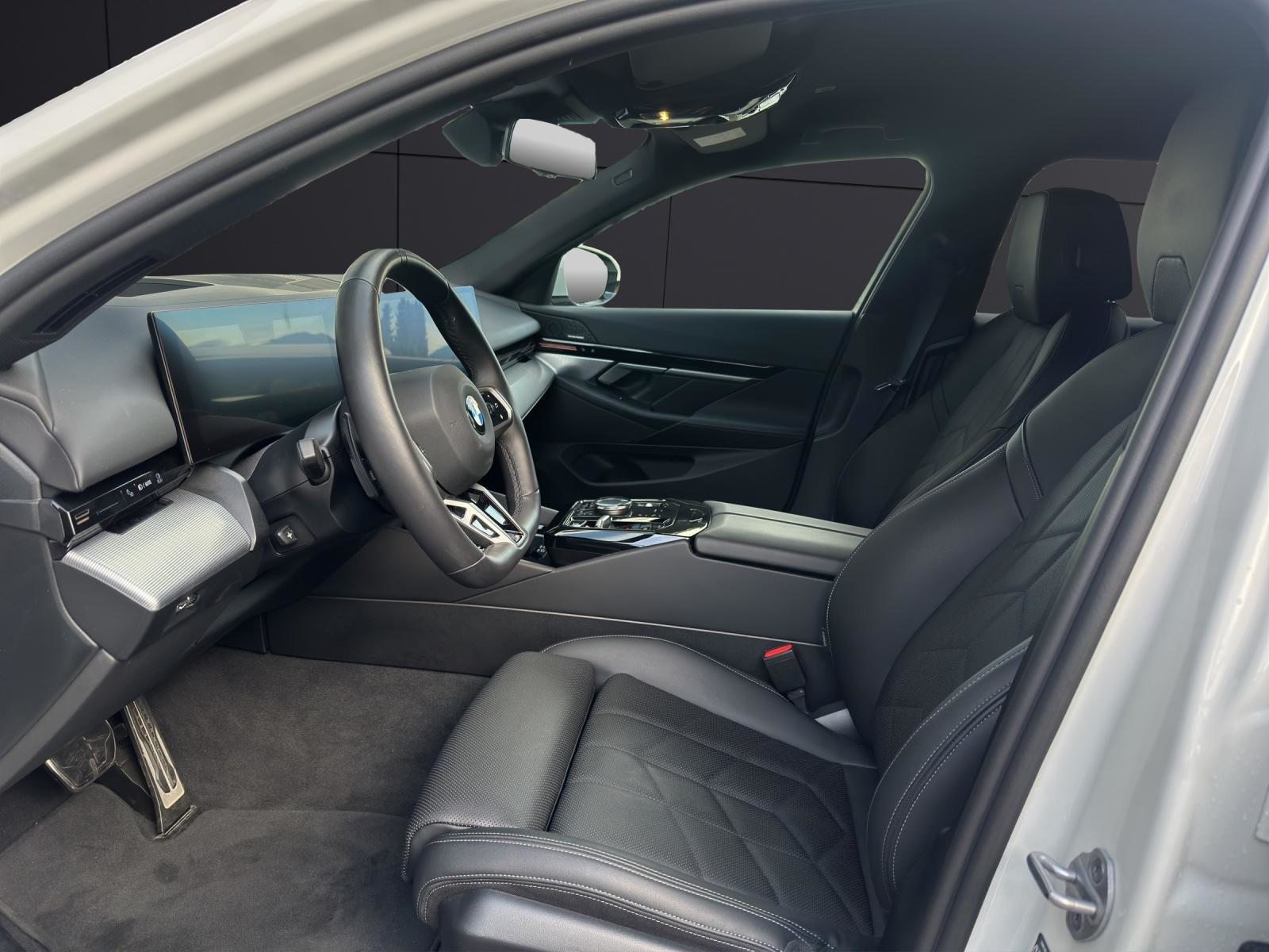 BMW 520d xDrive Touring / Attraktive Leasingzins ab 1,9% bei Ab, Hybride Léger Diesel/Électricité, Occasion / Utilisé, Automatique - 7