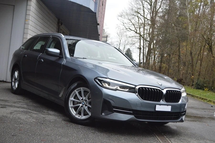 BMW 520d 48V Touring Steptronic