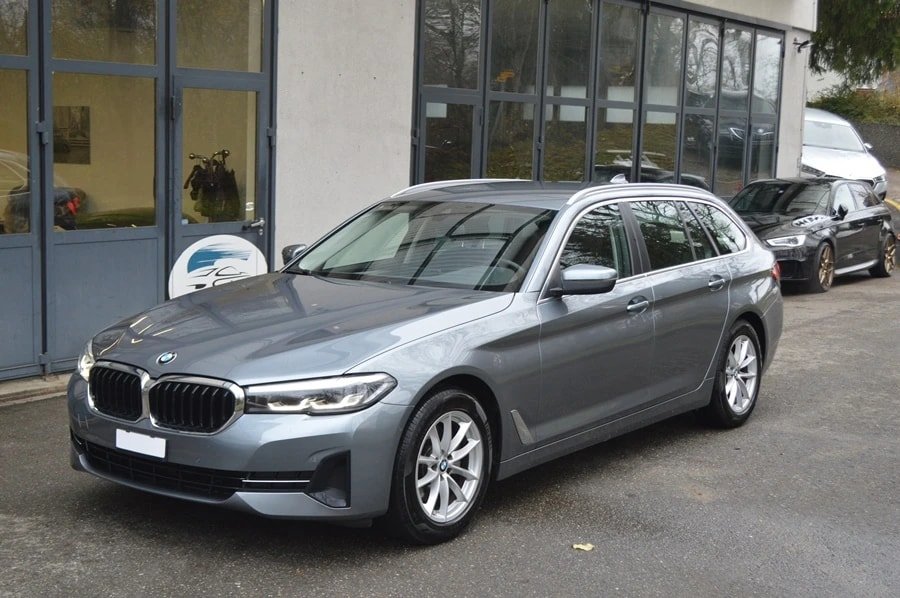 BMW 520d 48V Touring Steptronic, Mild-Hybrid Diesel/Electric, Second hand / Used, Automatic - 3