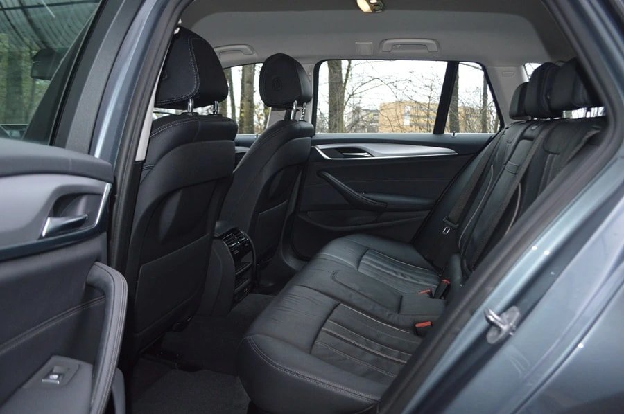 BMW 520d 48V Touring Steptronic, Mild-Hybrid Diesel/Electric, Second hand / Used, Automatic - 6
