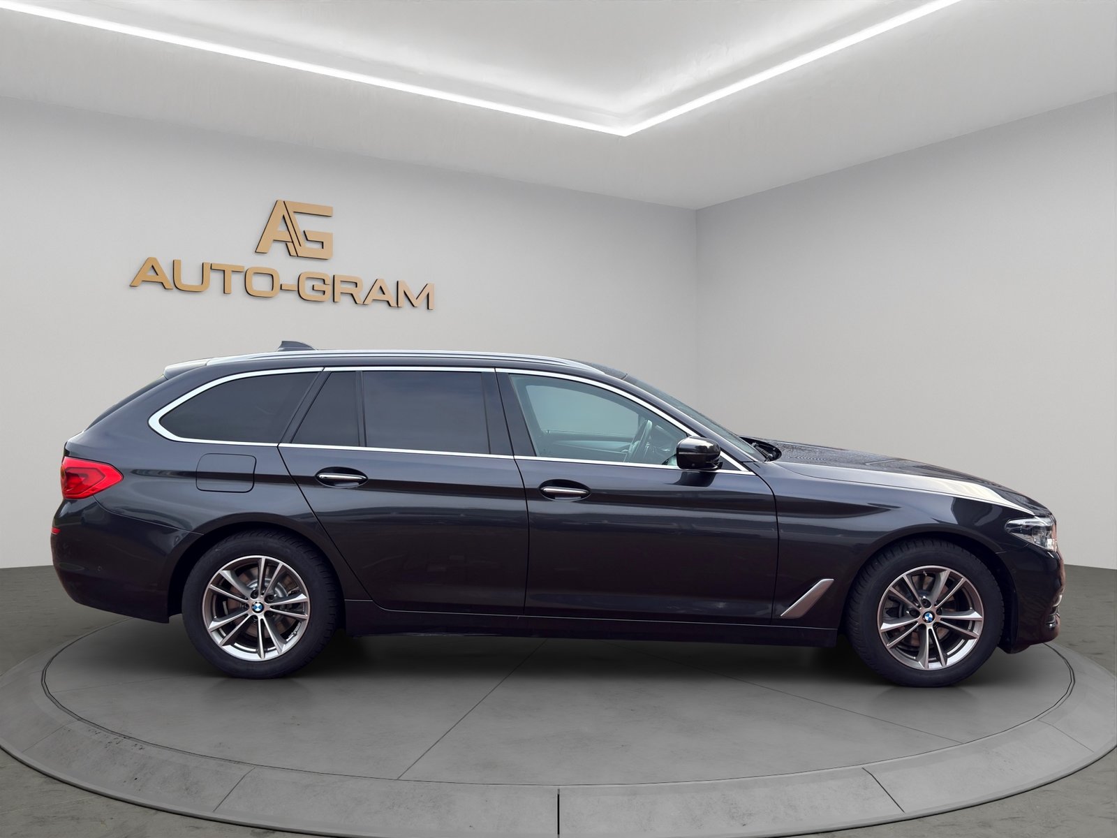 BMW 520d Touring Sport Line Steptronic, Diesel, Second hand / Used, Automatic - 6