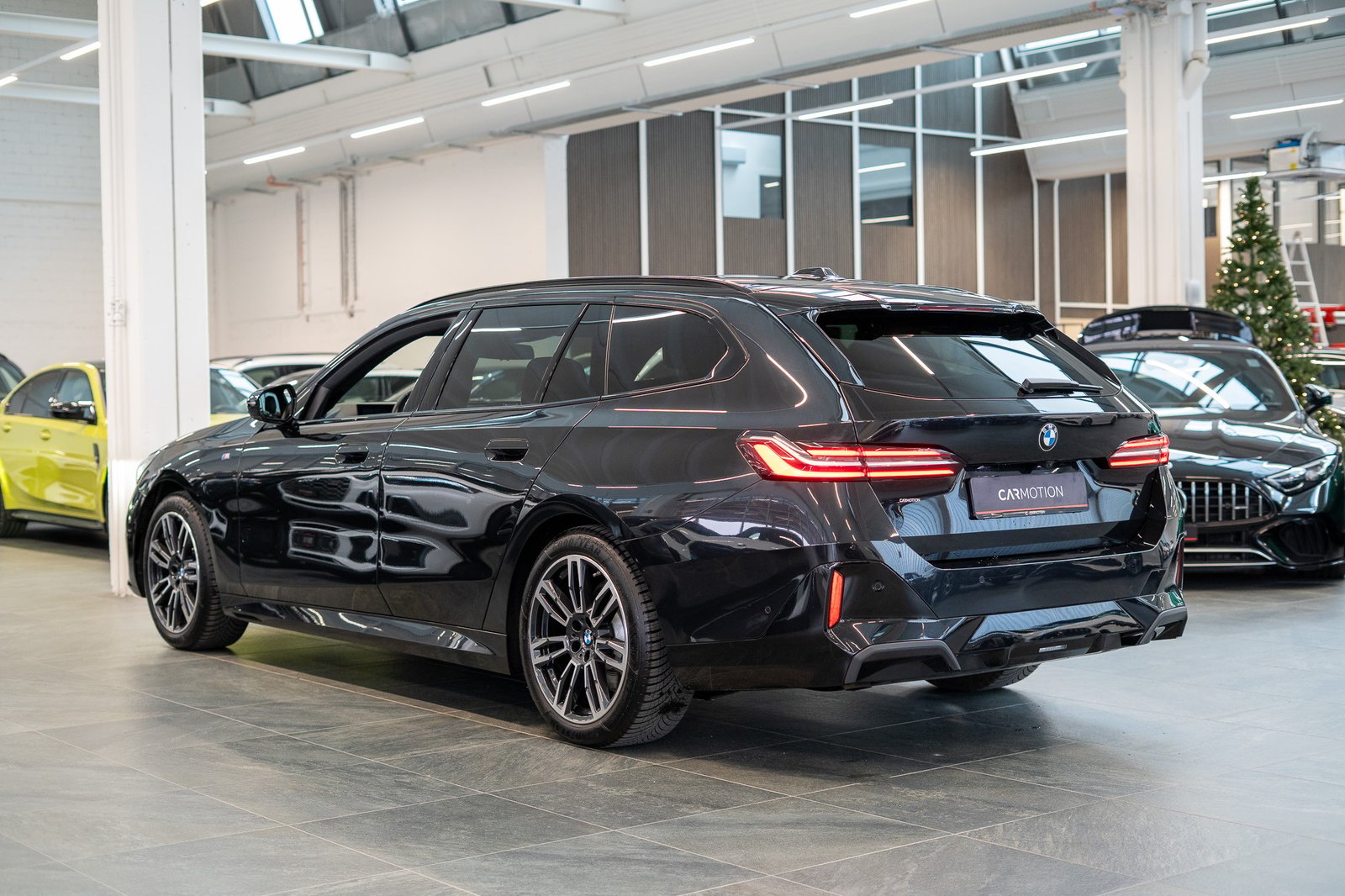 BMW 520d M SportTouring / Panorama / 360°Kamera / HeadUp, Diesel, Second hand / Used, Automatic - 7