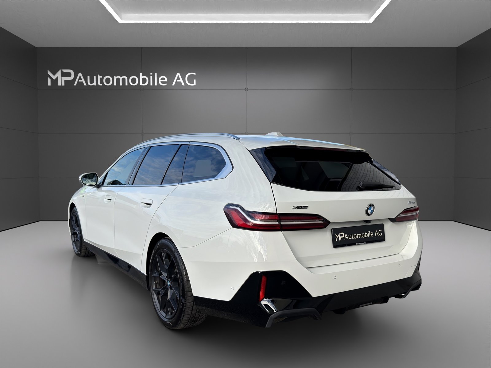 BMW 520d 48V Touring M Sport Steptronic, Hybride Léger Diesel/Électricité, Occasion / Utilisé, Automatique - 5